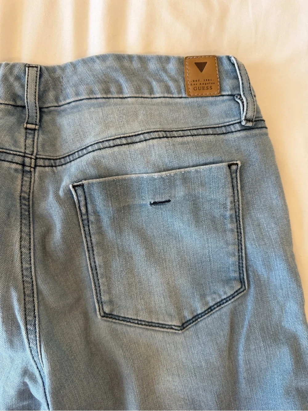 Guess Pencil Skinny Light Mid Jean Size 28